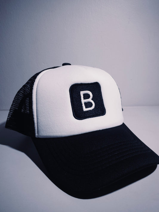 B&W TRUCKER HAT